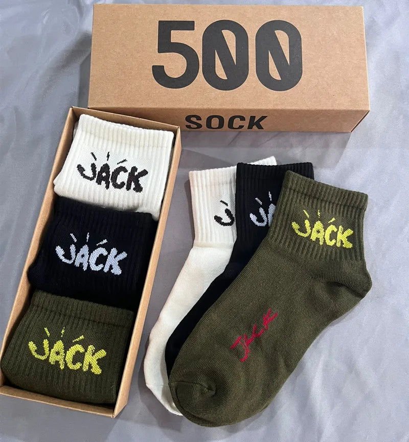 3 Pairs Unisex Casual Sports Socks, Cycling Skateboarding and Basketball, Couple Cotton Socks in a Gift Box