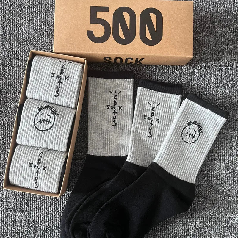 3 Pairs Unisex Casual Sports Socks, Cycling Skateboarding and Basketball, Couple Cotton Socks in a Gift Box