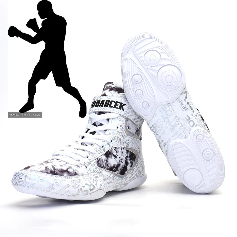 New Men's and Women's Professional Boxing Boots Men's 36-45 Lightweight Wrestling Shoes High Quality Breathable Boxing Sneakers